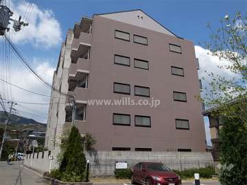 エルフォンテ逆瀬川の外観（南東側から）