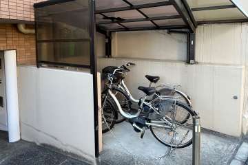 駐輪場（屋根あり）