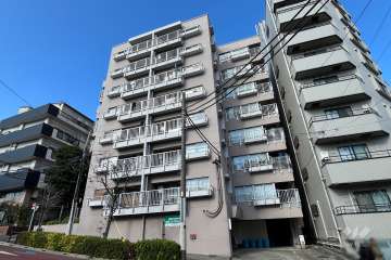 ライオンズマンション文京の外観（南東側から）