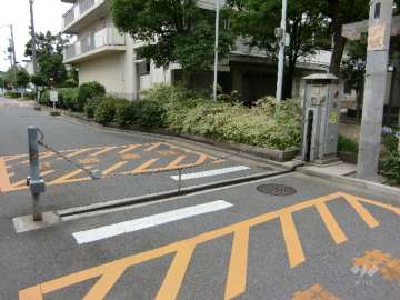 駐車場入り口
