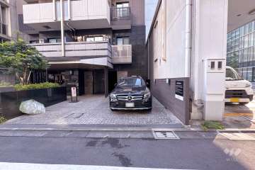 敷地内駐車場（屋外平面式）