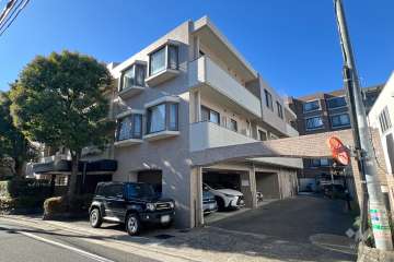 クレアモントハウス