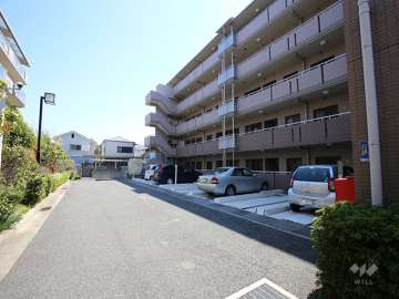 敷地内駐車場（屋外機械式）