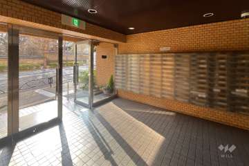 エントランスホール