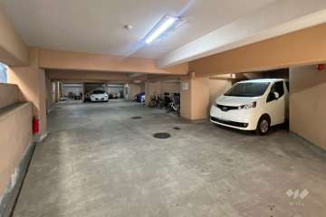 敷地内駐車場（屋内平面式）
