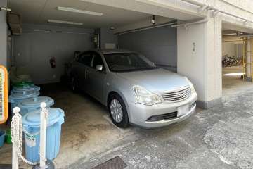 敷地内駐車場（屋内平面式）