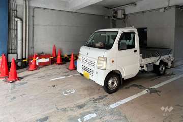 敷地内駐車場（屋内平面式）