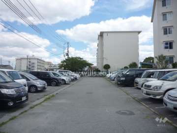 敷地内駐車場（屋外平面式）