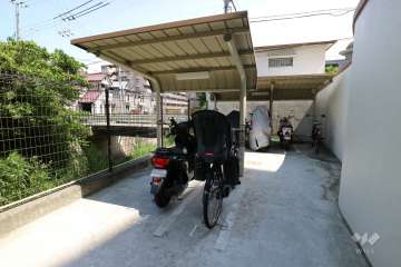バイク置場
