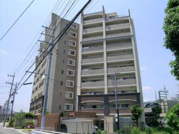 ハイネスクラウズ宝塚中山ボスタージェの外観（南東側から）