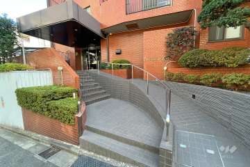 エントランスアプローチ