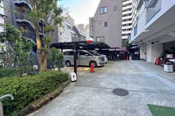 敷地内駐車場（屋外平面式・屋内平面式）