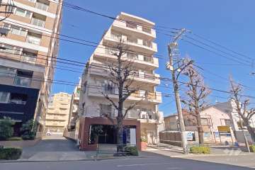 リレント白山の外観（南西側から）