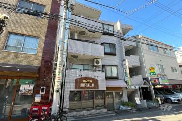 パレドール千駄木2の外観（南東側から）