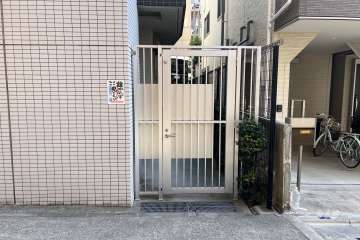 駐輪場の出入り口