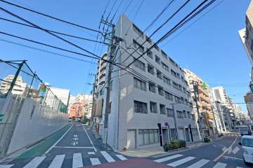 ビクセルお茶の水の外観（南東側から）