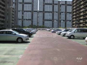 ２階駐車場