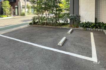 敷地内駐車場（屋外平面式）