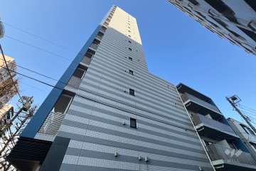 プレセダンヒルズ文京本駒込の外観（南側から）