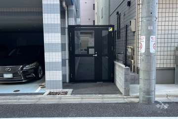 駐輪場の出入り口