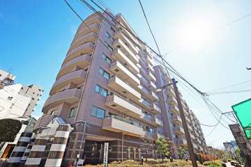 オーベル池袋立教通りの外観（北西側から）