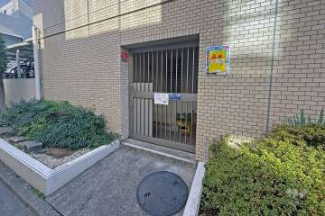 ゴミ置き場