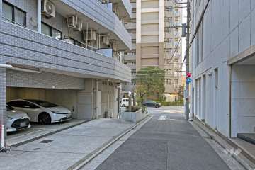 敷地内駐車場（屋内平面式）