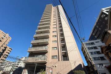 クリオタワー大塚台の外観（南側から）
