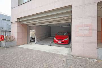 敷地内駐車場（屋内機械式）