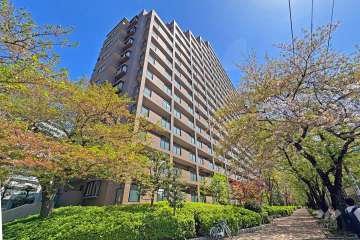 シスナブ池袋本町の外観（西側から）