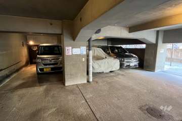 敷地内駐車場（屋内平面式）