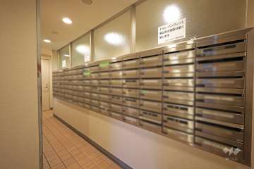 共用ポスト（外側）