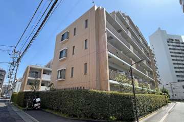 センシア山手大塚の外観（北西側から）