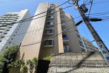 センシア山手大塚の外観（南東側から）
