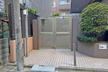 駐輪場の出入り口