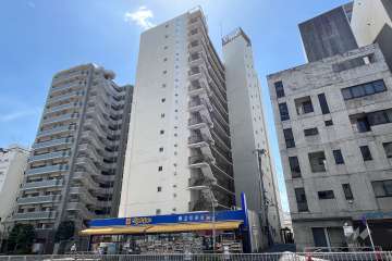 新大塚共同住宅の外観（北側から）