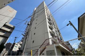 新大塚共同住宅の外観（西側から）
