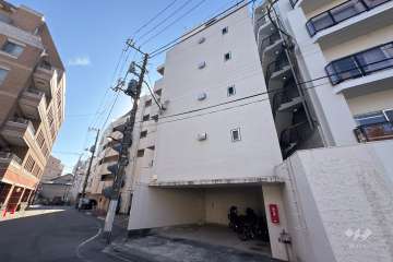 駒込コーポラスの外観（北西側から）.