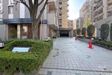 エントランスアプローチ