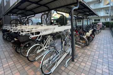 駐輪場（屋根あり）