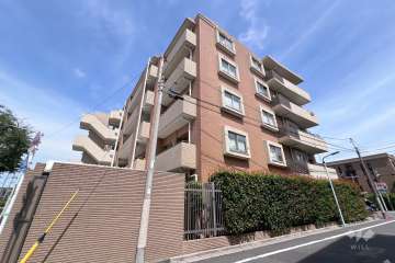 ヒルズ千川の外観（西側から）