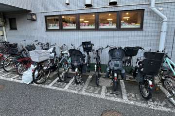 駐輪場