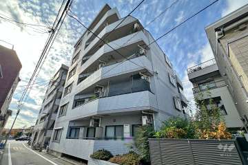 アビタシオン南長崎の外観（東側から）