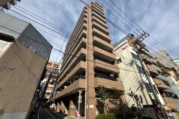 マイキャッスル大塚アーバンステージの外観（南西側から）