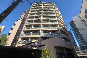 カーサ要町の外観（南西側から）