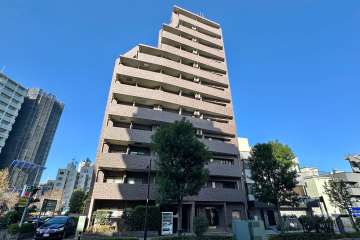 菱和パレス立教大前の外観（南西側から）