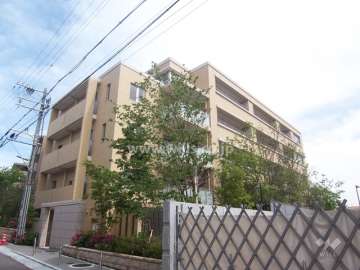 グランドメゾン芦屋翠ヶ丘スタイルの外観(北東側から)