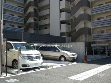 敷地内駐車場