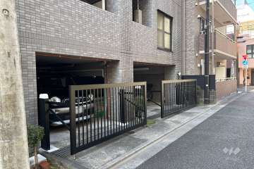 敷地内駐車場（屋内平面式）