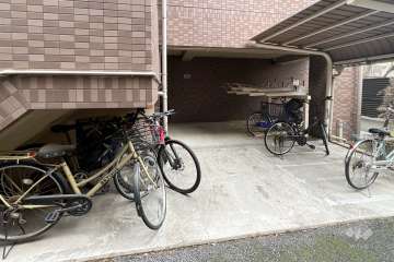 駐輪場・バイク置場